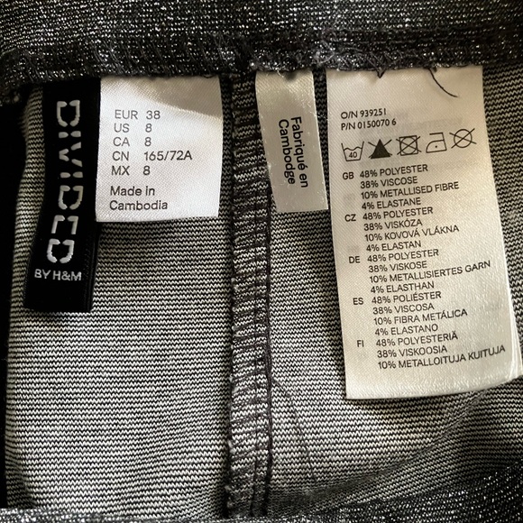 Women’s size 8 SPACE PANTS ✨🛸💫 - Picture 3 of 3